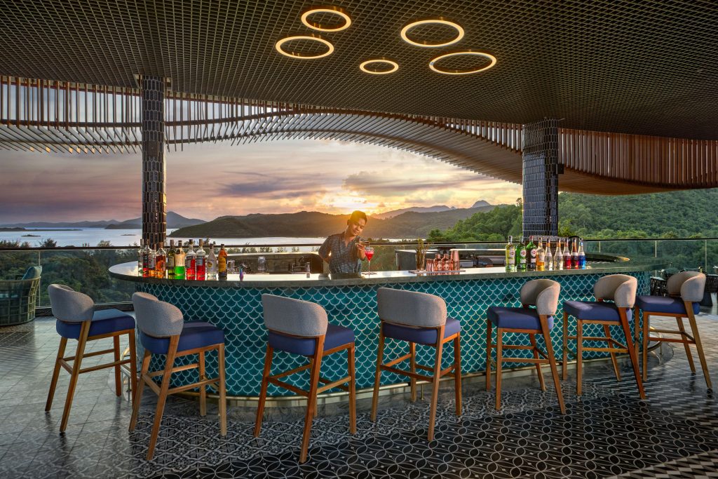 The Sky Bar Angsana Quan Lạn